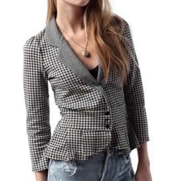 KIMCHI BLUE Black & Cream Gingham Blazer - Picture 2 of 11